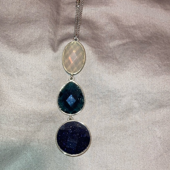 Loft brand necklace, long, dangling, navy blue and gold - Picture 2 of 3